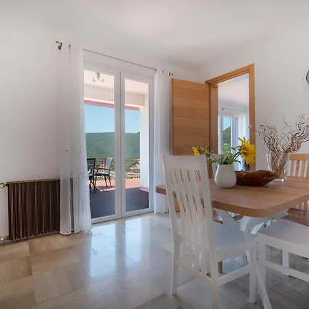 アパート Istrien-adria