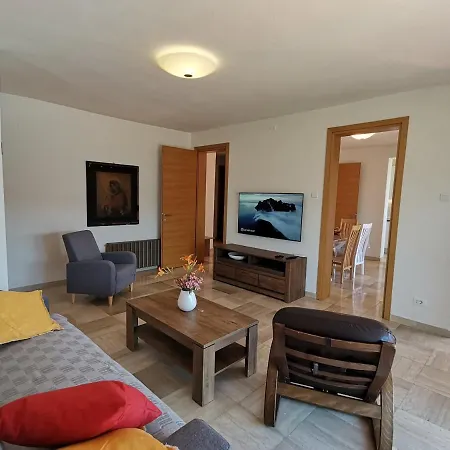 アパート Istrien-adria ラバック