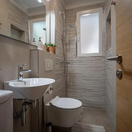 Istrien-adria Апартаменты *